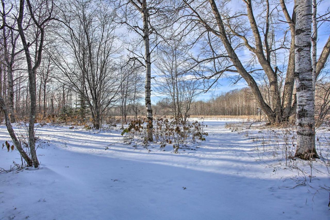 Lakes Of The North Home On Snowmobile And Atv Trail! 맨셀로나 외부 사진
